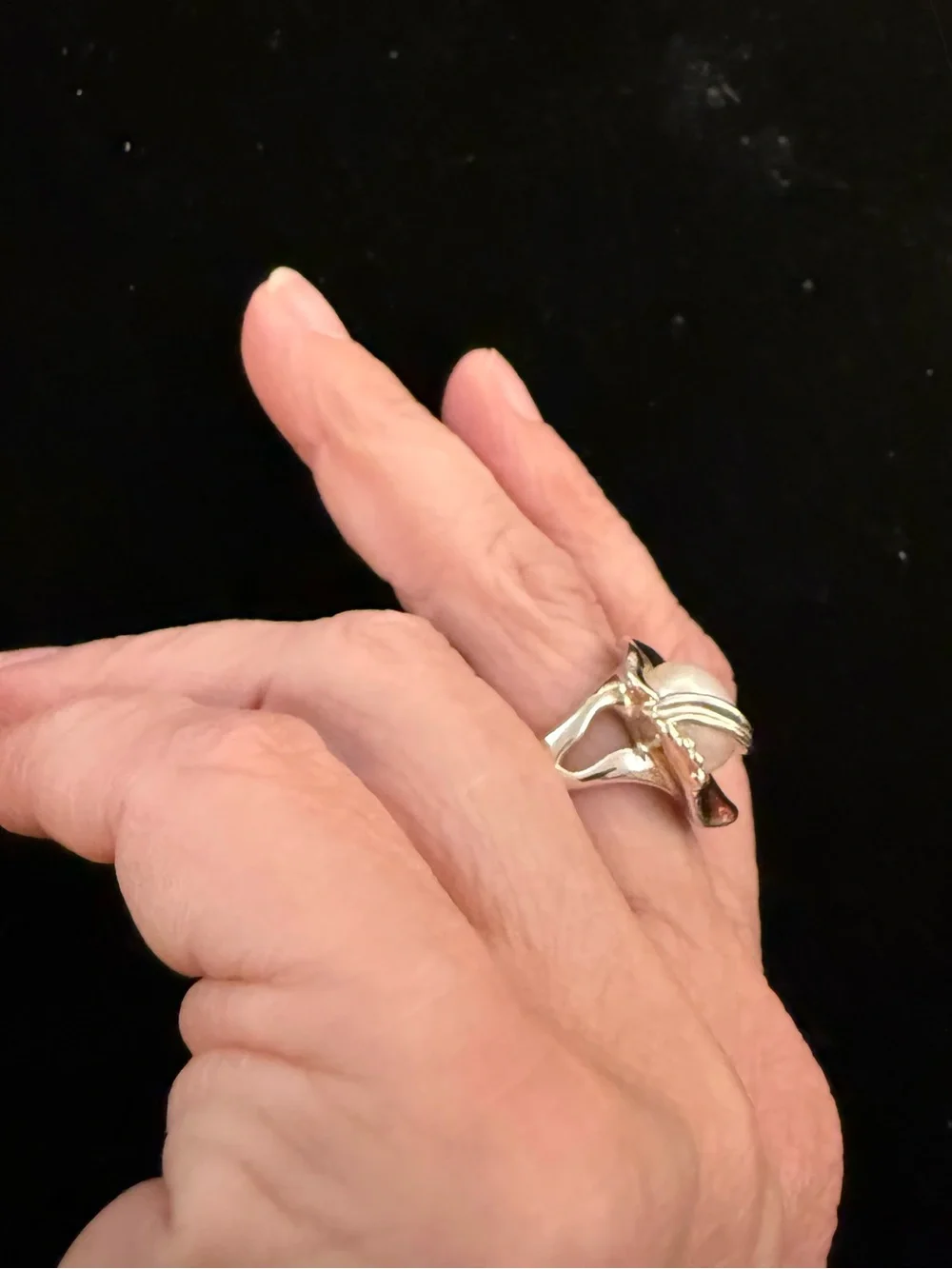 Silver Pearl Dome Ring - White Pearl
